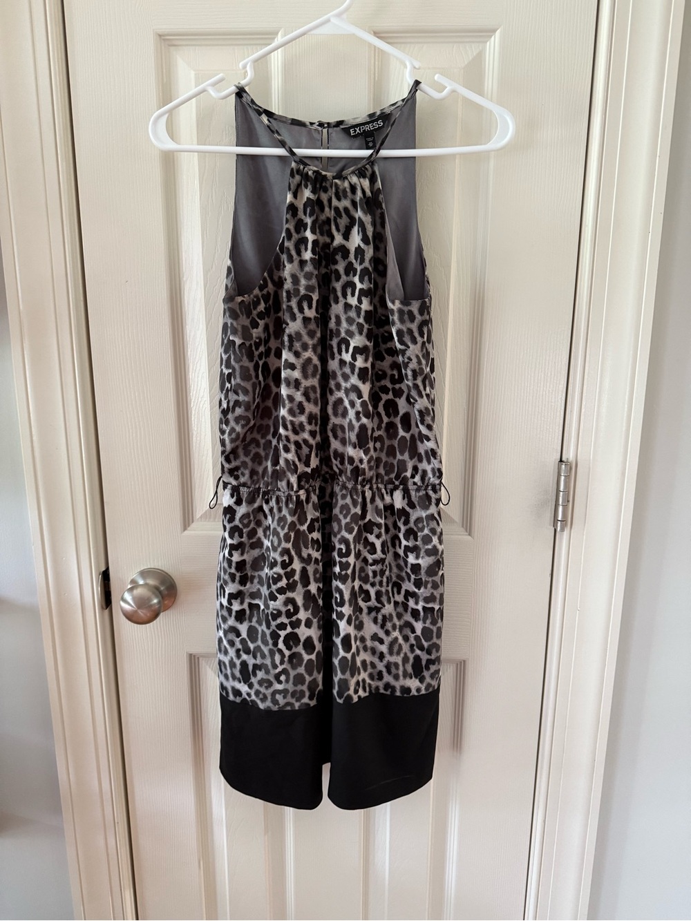 Express Leopard Print Halter dress with Black Trim size XS Animal print